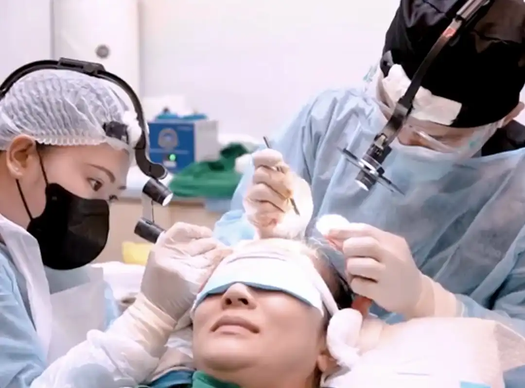 FUE Procedure 11 fue hair transplant treatment